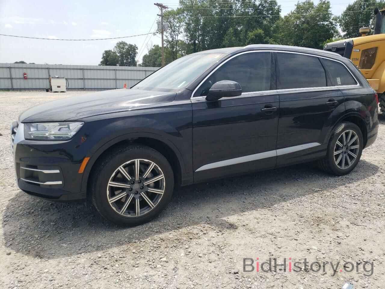 Photo WA1LHAF71KD044286 - AUDI Q7 2019