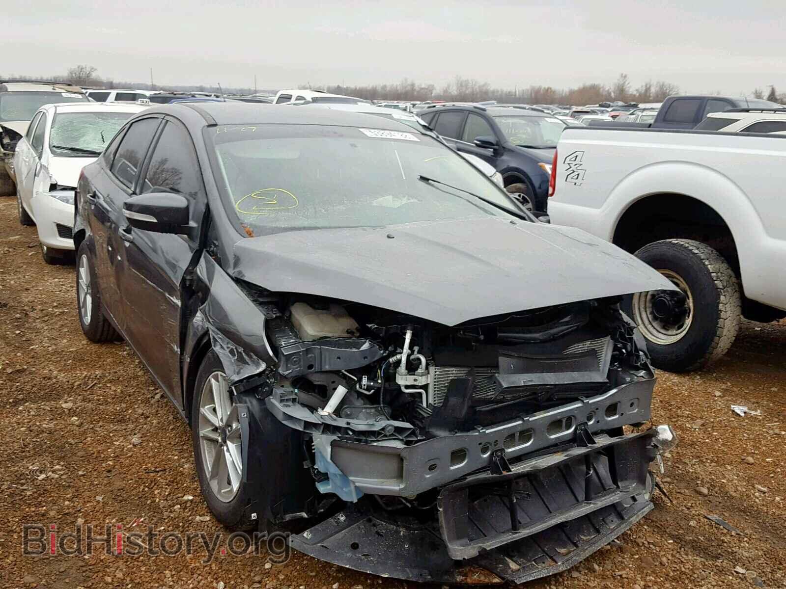 Фотография 1FADP3F27HL332945 - FORD FOCUS SE 2017