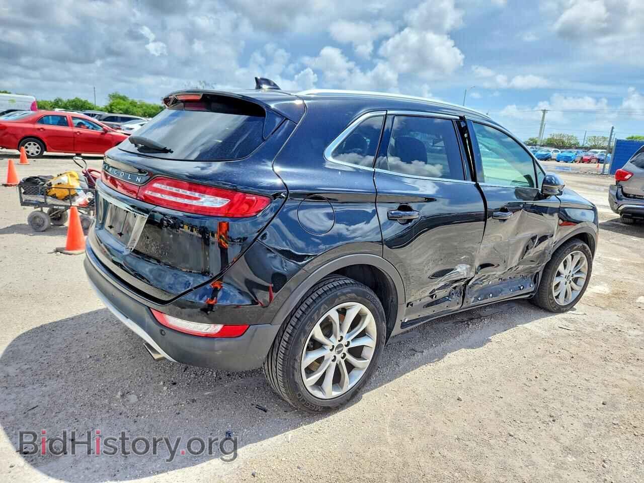 2019 LINCOLN MKC - VIN: 5LMCJ2D95KUL44300 - Photo 3