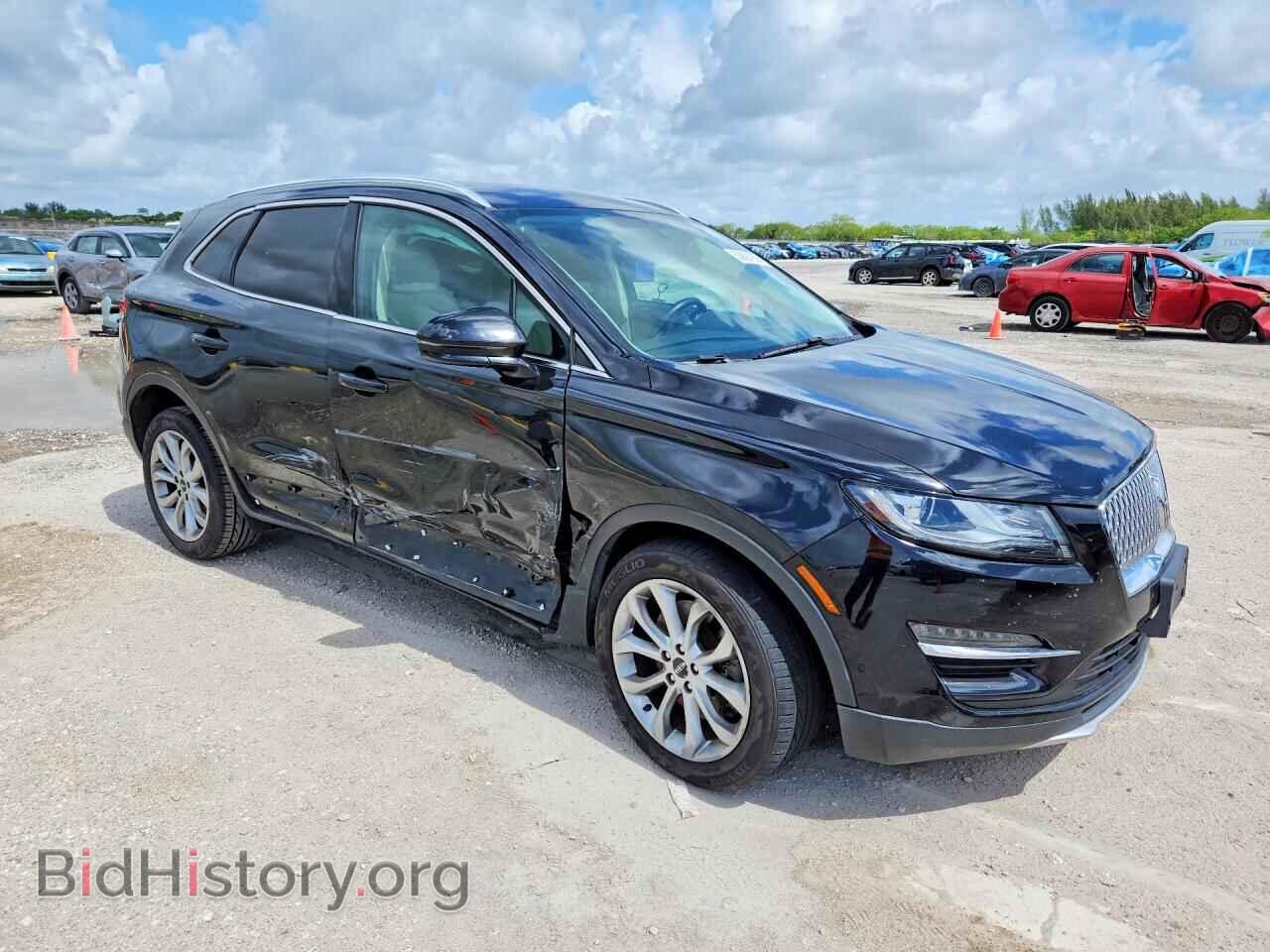 2019 LINCOLN MKC - VIN: 5LMCJ2D95KUL44300 - Photo 4
