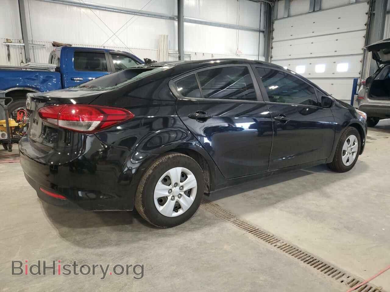 2017 KIA FORTE - VIN: 3KPFL4A79HE100945 - Фото 3