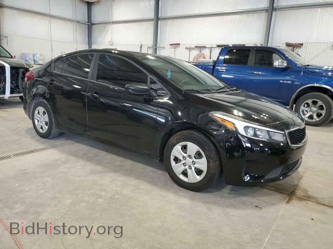 2017 KIA FORTE - VIN: 3KPFL4A79HE100945 - Фото 4
