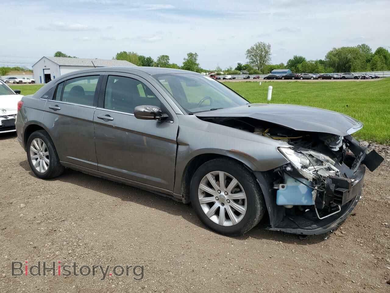 2013 CHRYSLER 200 - VIN: 1C3CCBBB6DN550640 - Фото 4