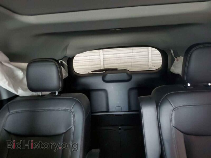 2023 Ford EXPLORER (VIN 1FMSK8FH8PGB51521) — photo 10 of 14