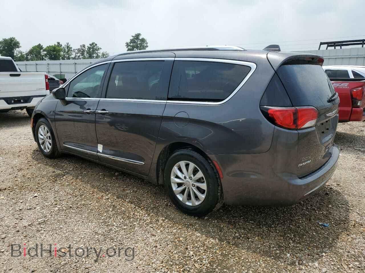 2019 CHRYSLER PACIFICA - VIN: 2C4RC1BG4KR665829 - Фото 2