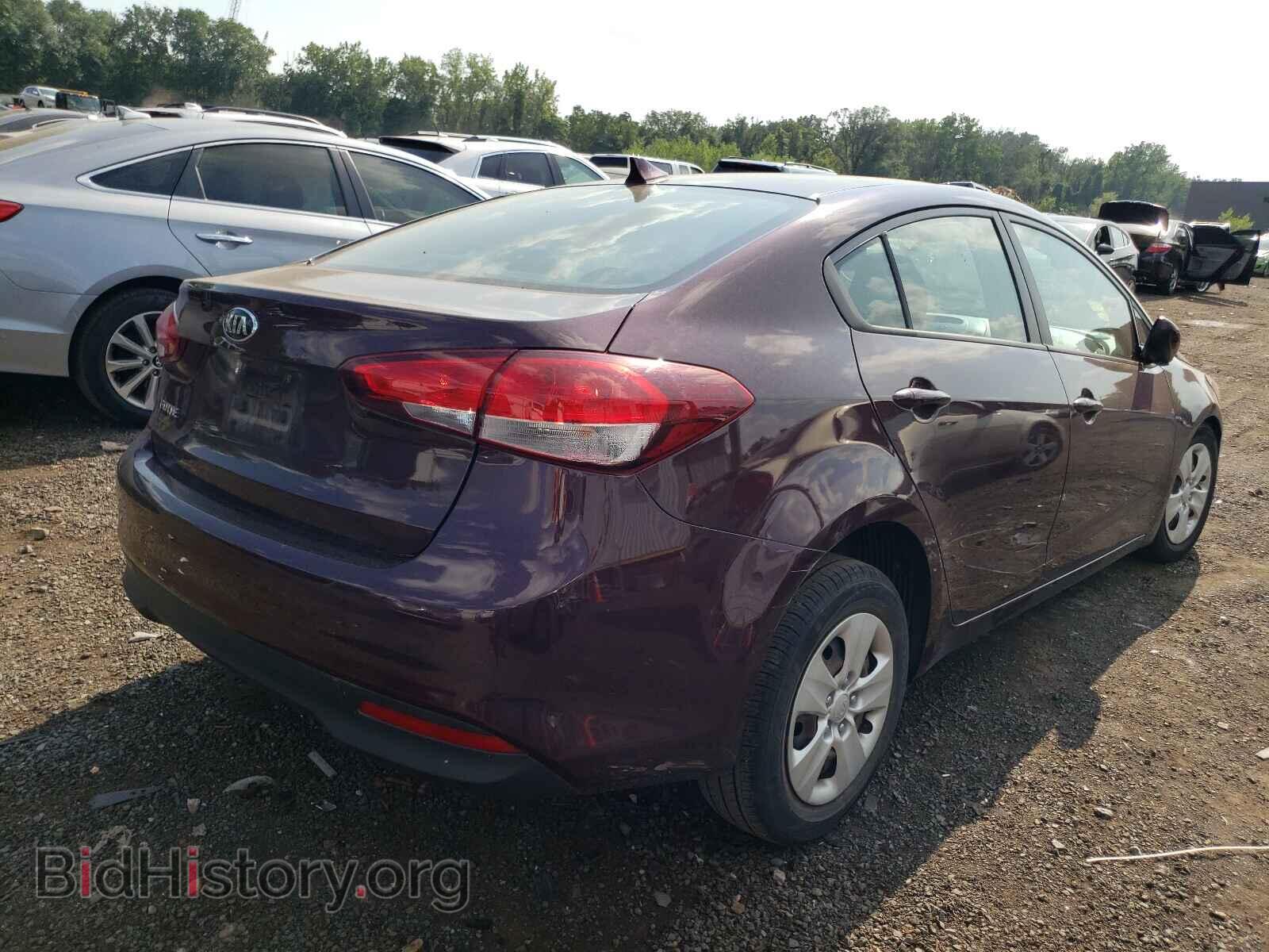 2017 KIA FORTE - VIN: 3KPFK4A78HE080349 - Фото 4