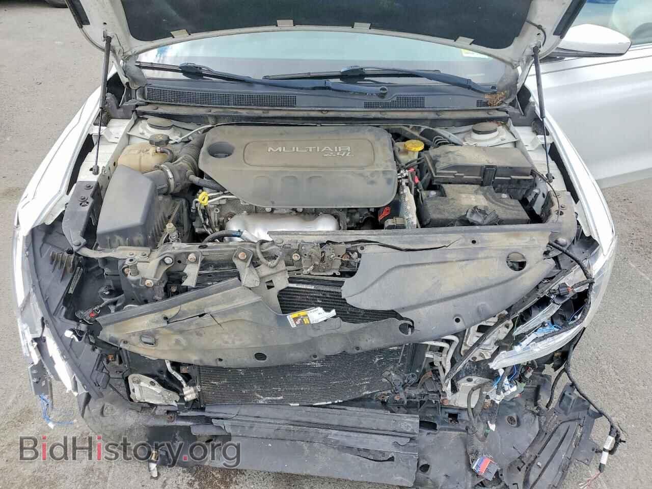 2015 CHRYSLER 200 - VIN: 1C3CCCAB4FN677526 - Photo 11