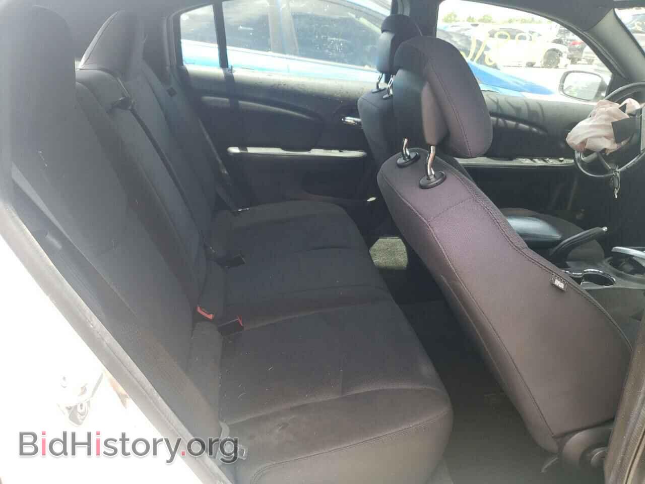 2014 CHRYSLER 200 - VIN: 1C3CCBBG0EN113889 - Фото 6