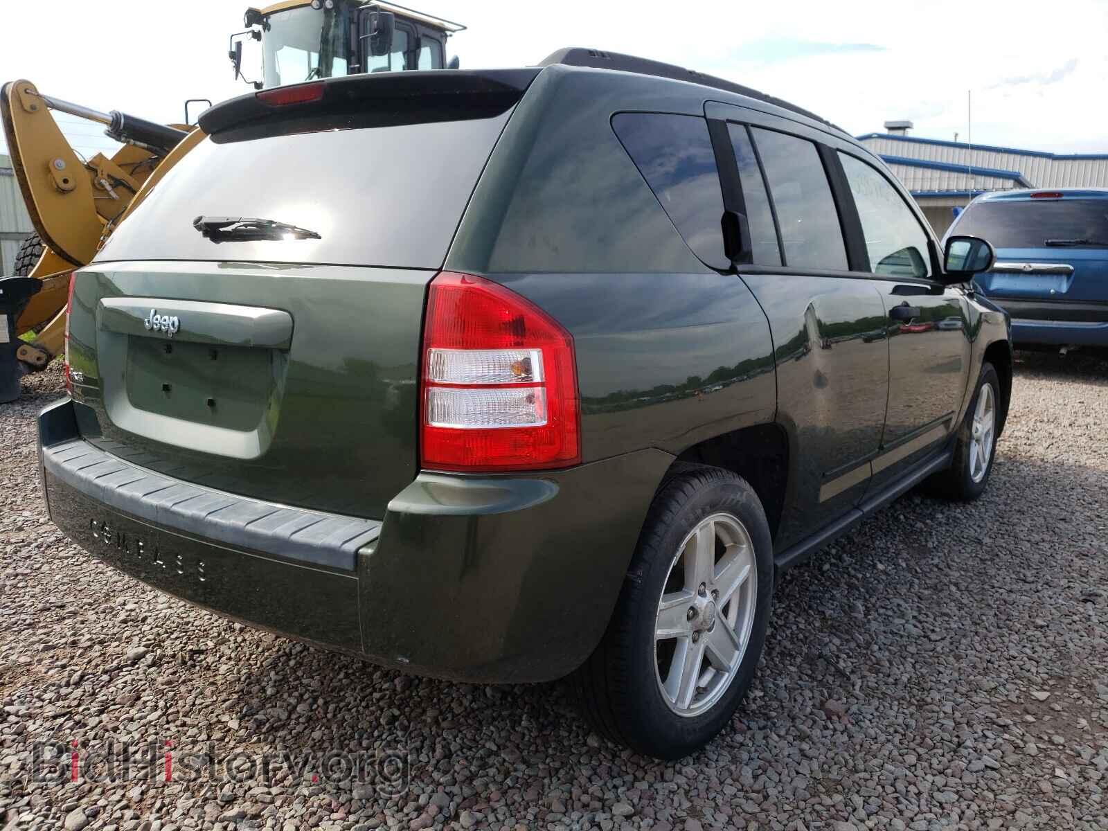 2008 JEEP COMPASS - VIN: 1J8FF47W38D537341 - Photo 4
