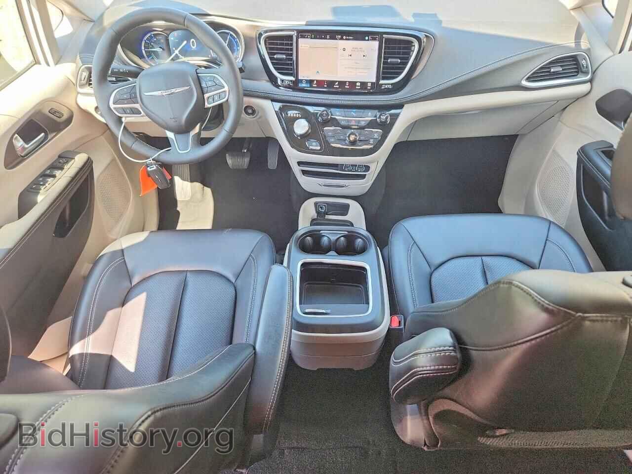 2024 CHRYSLER PACIFICA - VIN: 2C4RC1S74RR156897 - Фото 8