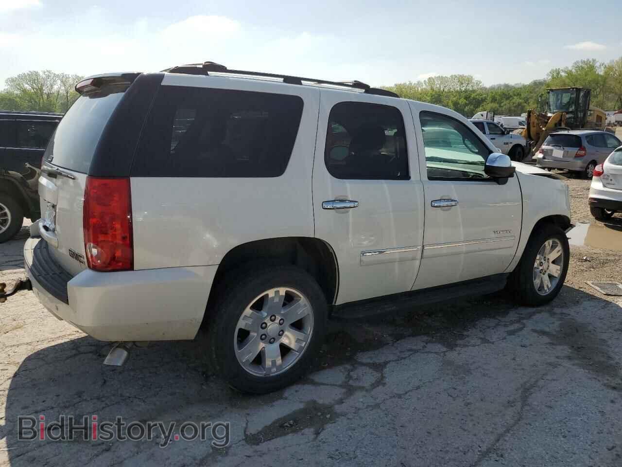 2011 GMC YUKON - VIN: 1GKS1CE00BR164268 - Фото 3
