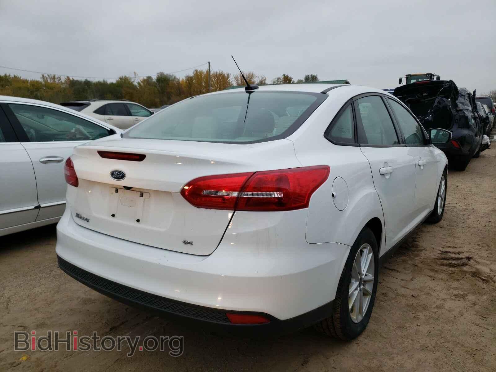 2017 FORD FOCUS - VIN: 1FADP3F2XHL333667 - Photo 4