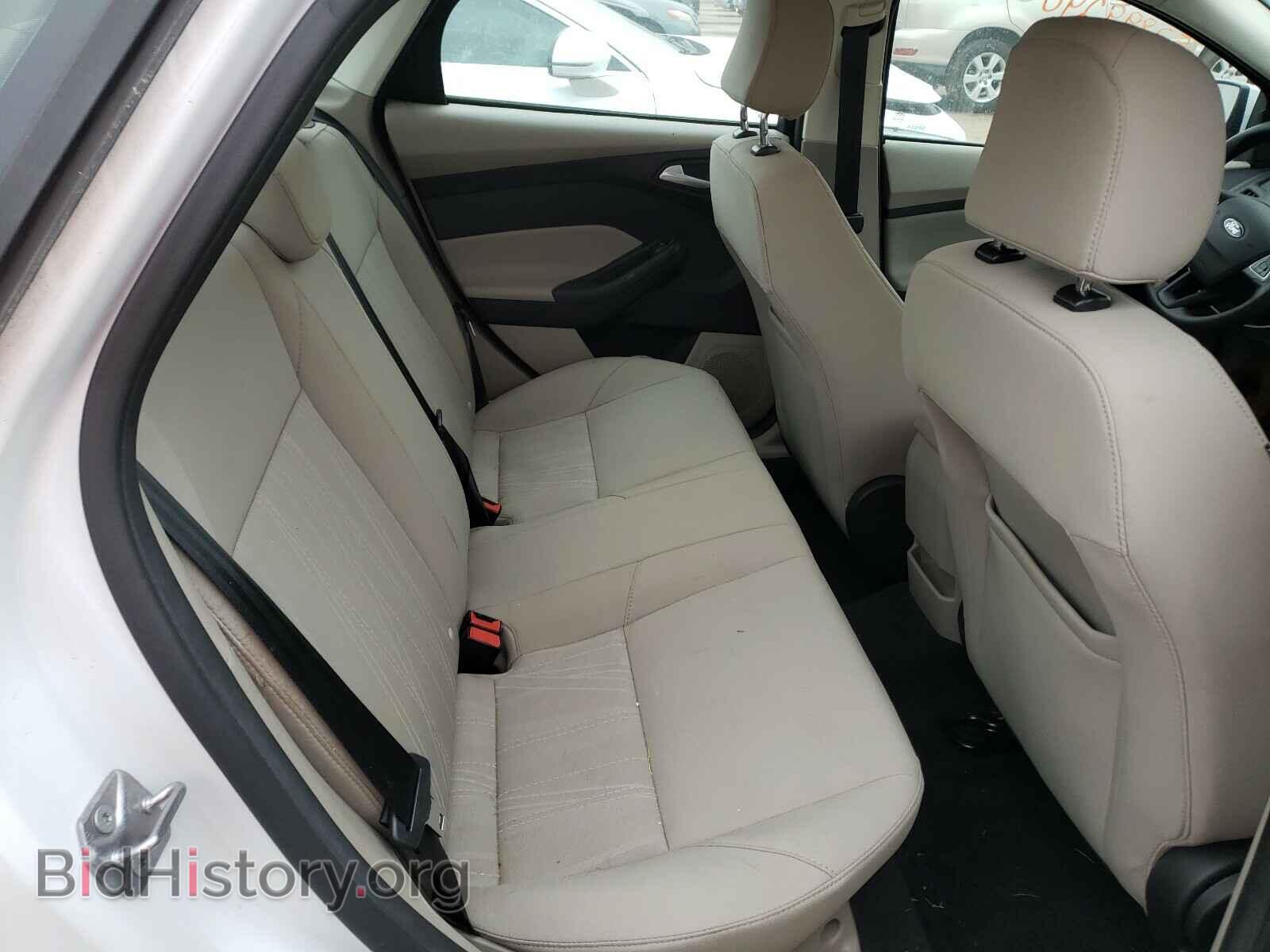 2017 FORD FOCUS - VIN: 1FADP3F2XHL333667 - Photo 6