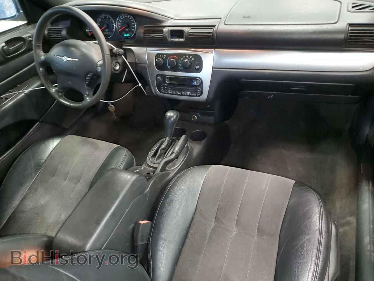 2005 CHRYSLER SEBRING - VIN: 1C3EL55R05N593147 - Фото 8