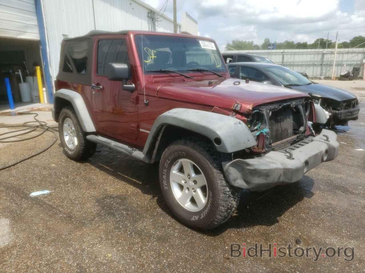 Photo 1J4AA2D16AL211150 - JEEP WRANGLER 2010