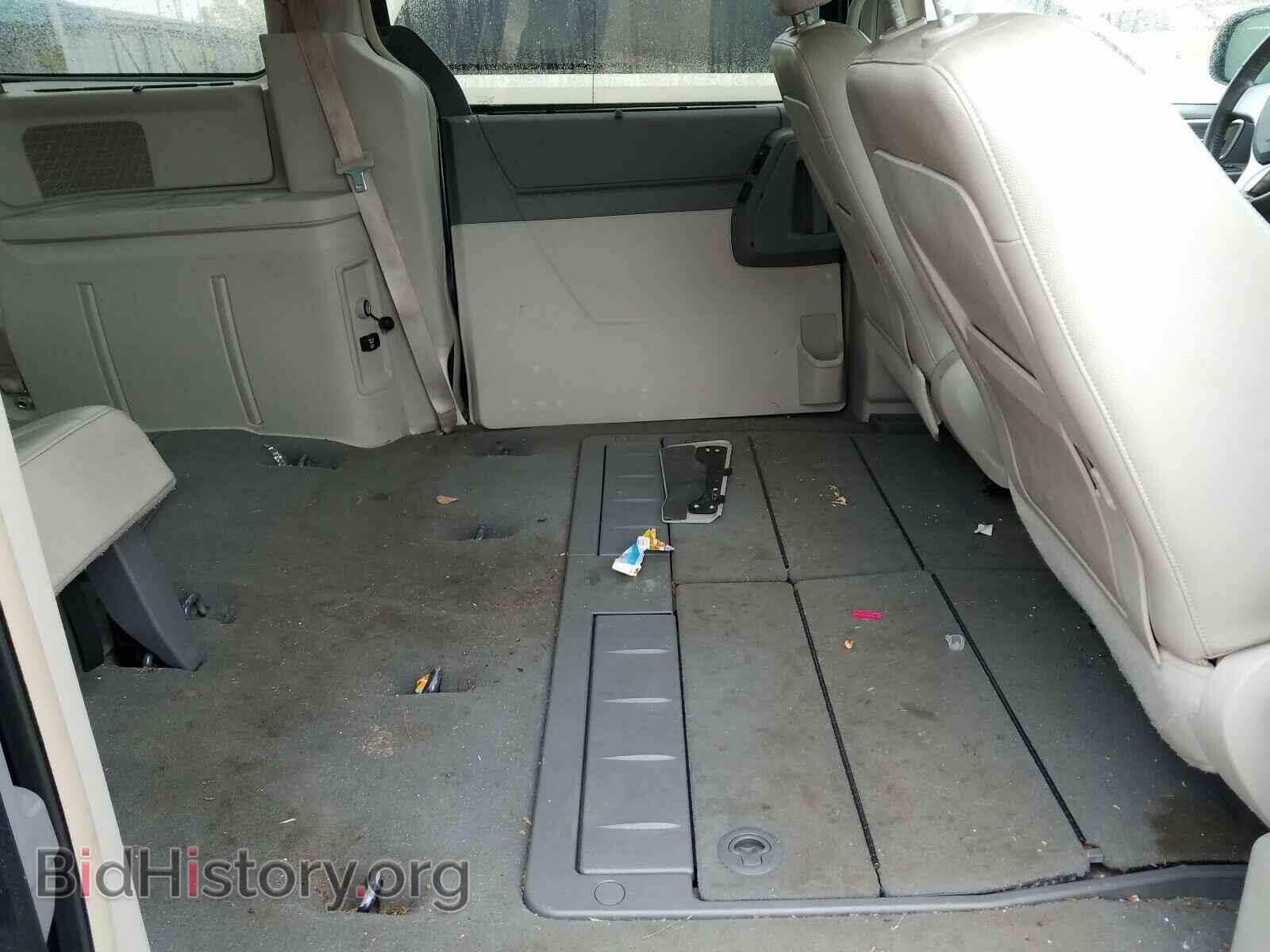 2008 CHRYSLER MINIVAN - VIN: 2A8HR54P38R623992 - Фото 6