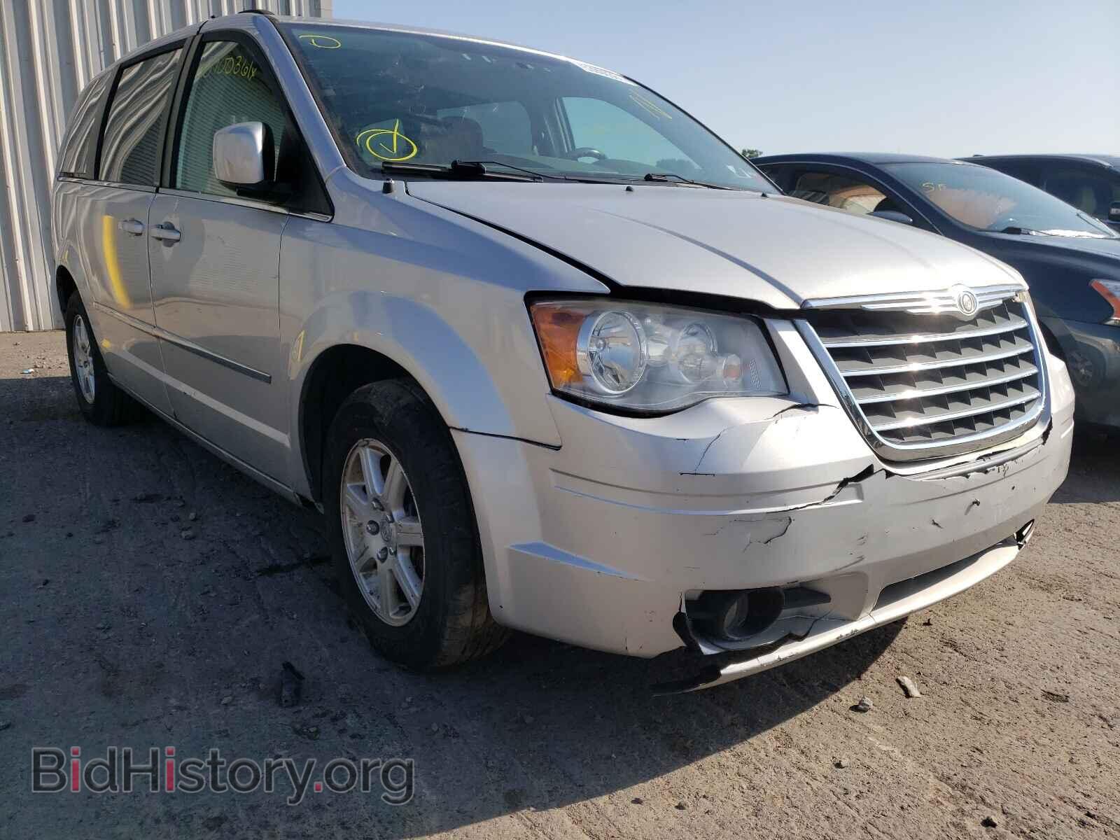 Photo 2A4RR5D11AR103619 - CHRYSLER MINIVAN 2010