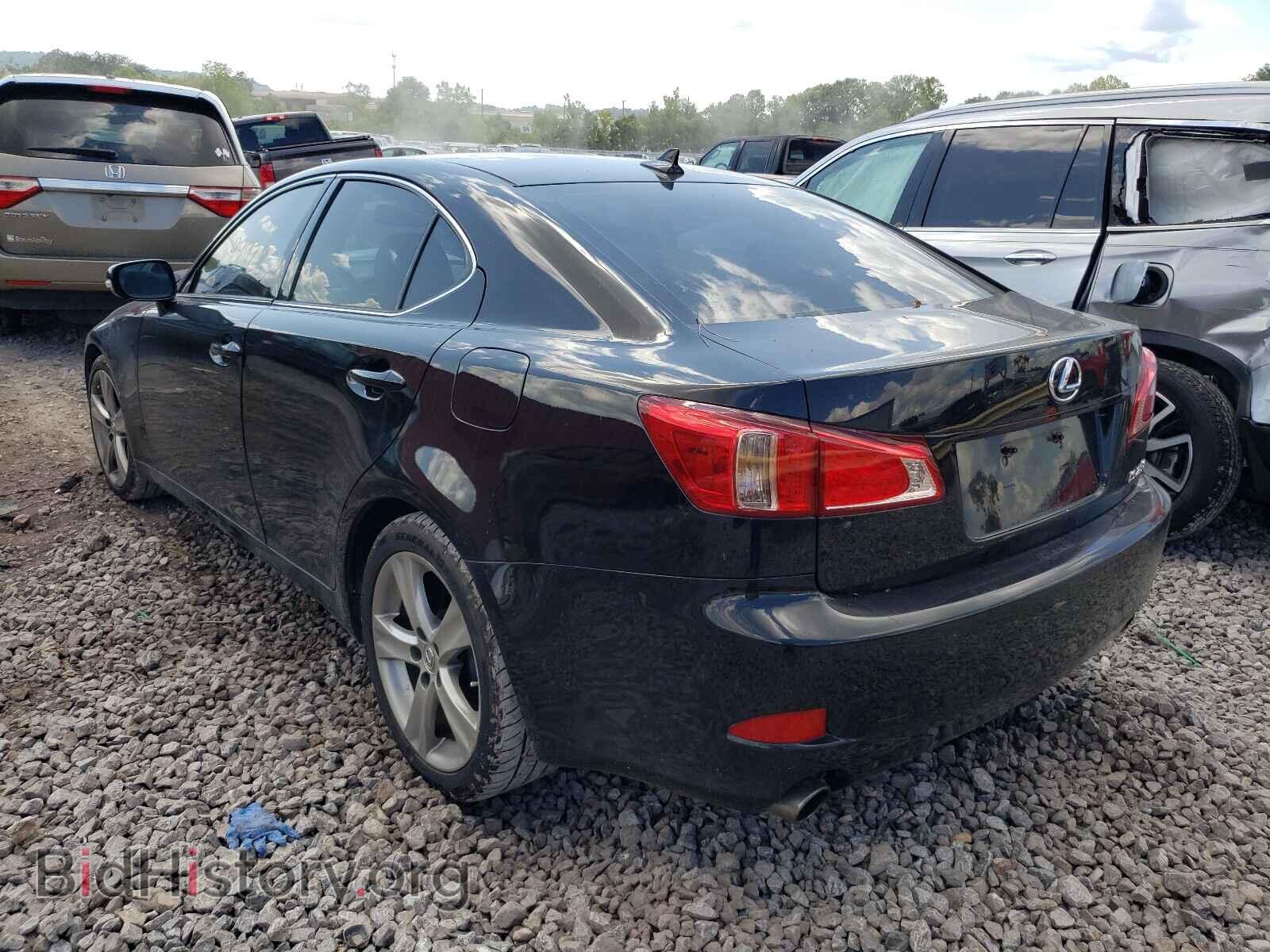 2011 LEXUS IS - VIN: JTHBF5C27B2101401 - Photo 3