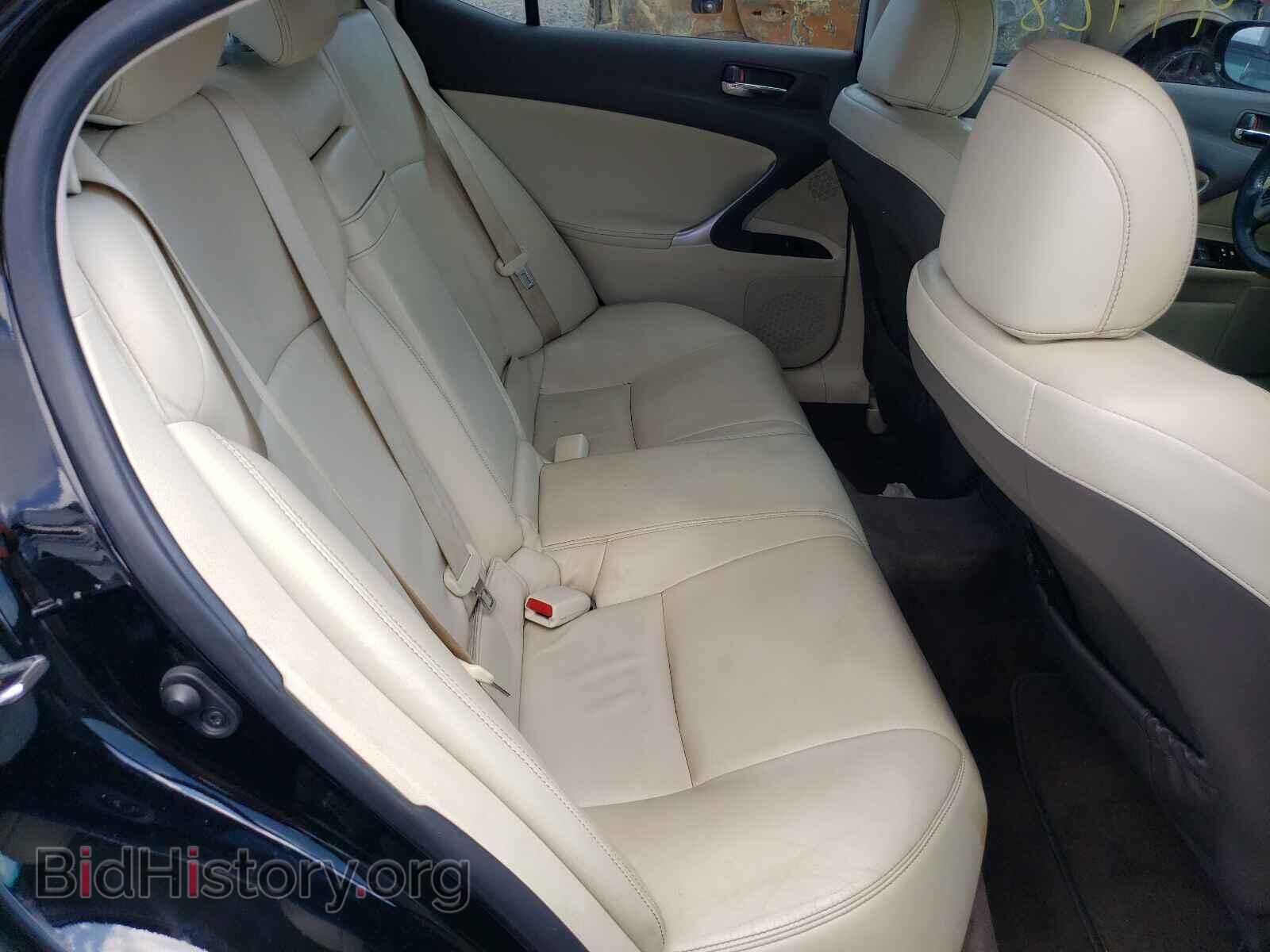 2011 LEXUS IS - VIN: JTHBF5C27B2101401 - Photo 6