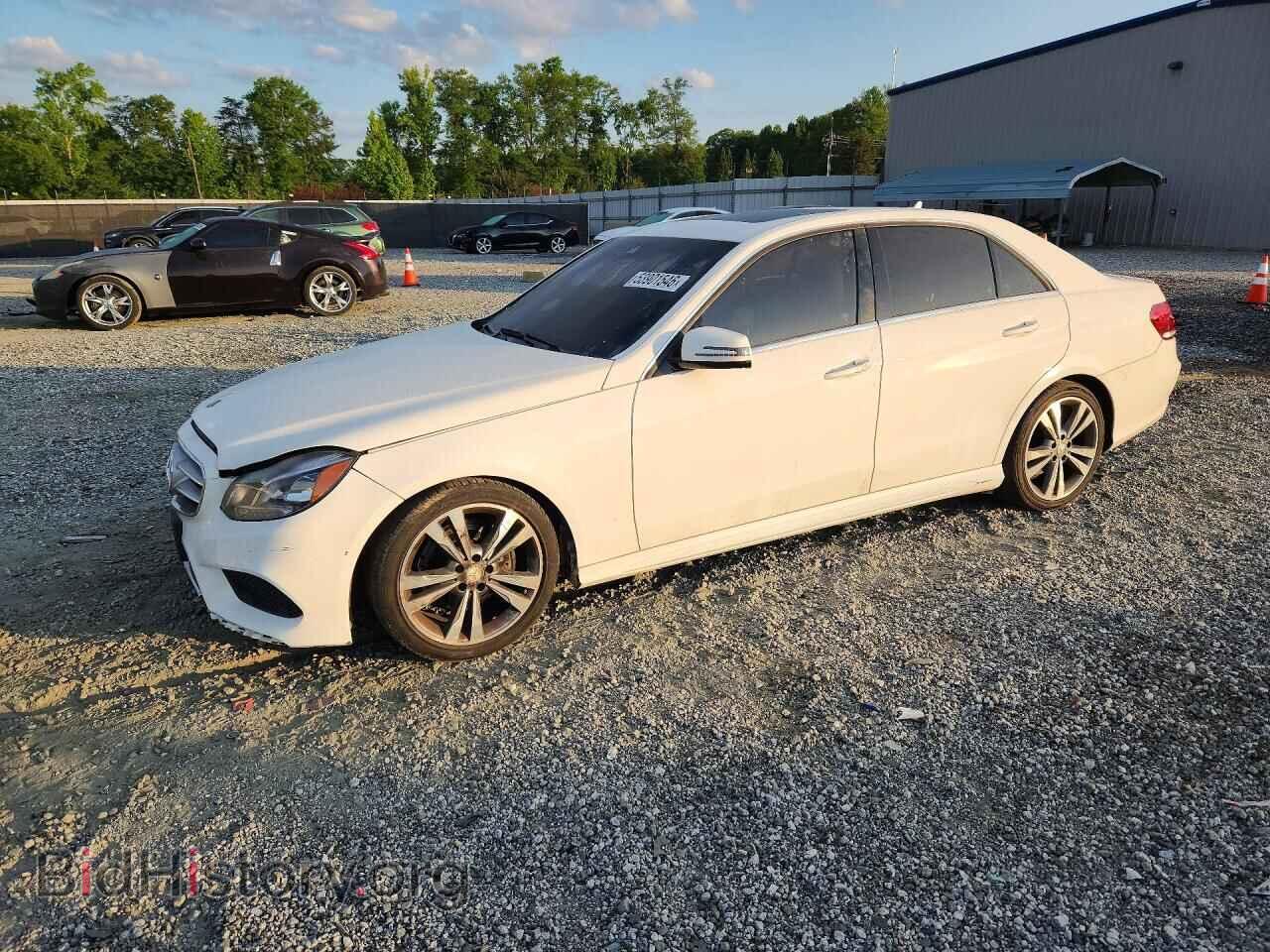Photo WDDHF5KB9EB025042 - MERCEDES-BENZ E-CLASS 2014