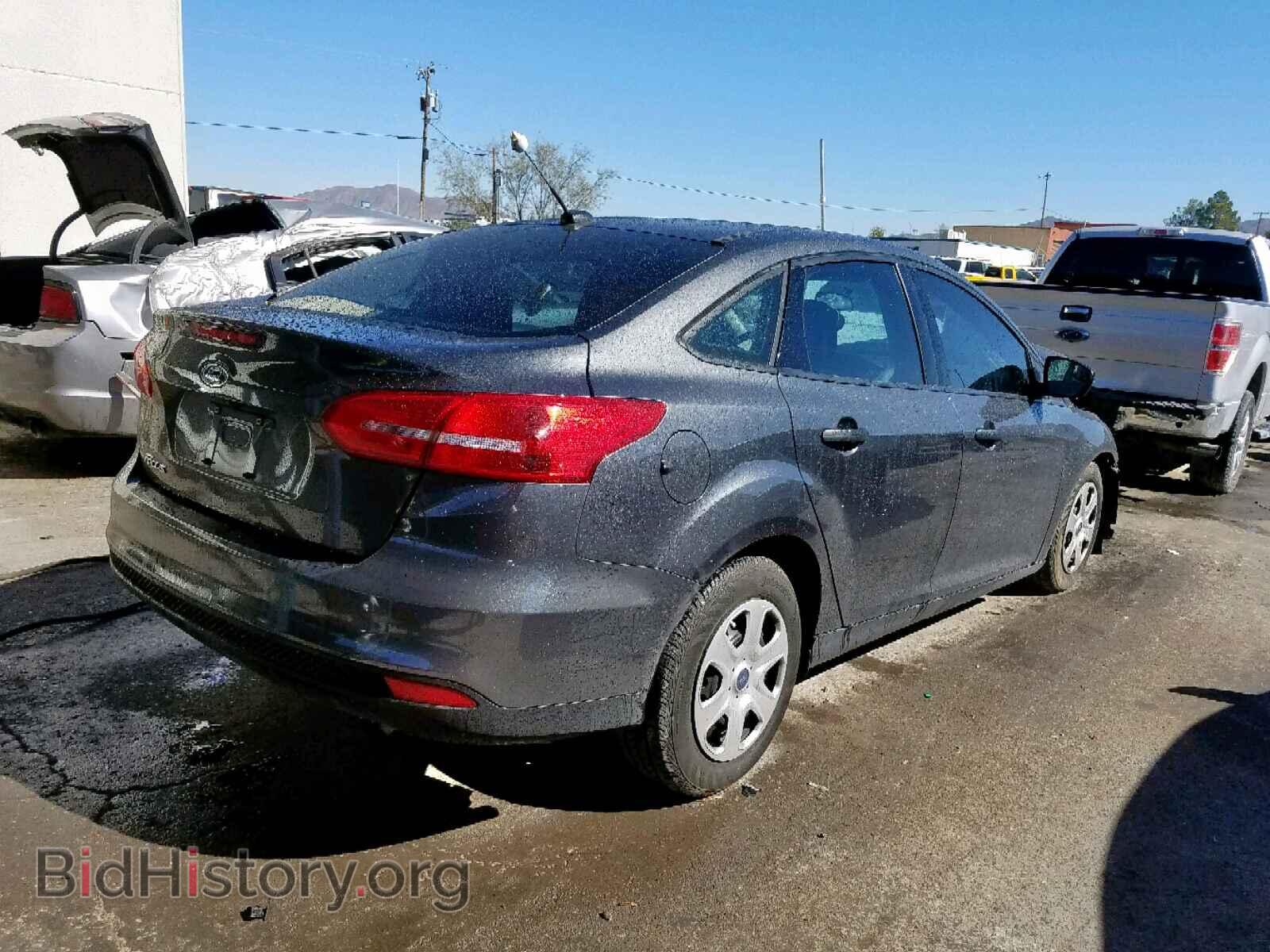 2017 FORD FOCUS - VIN: 1FADP3E24HL254061 - Фото 4