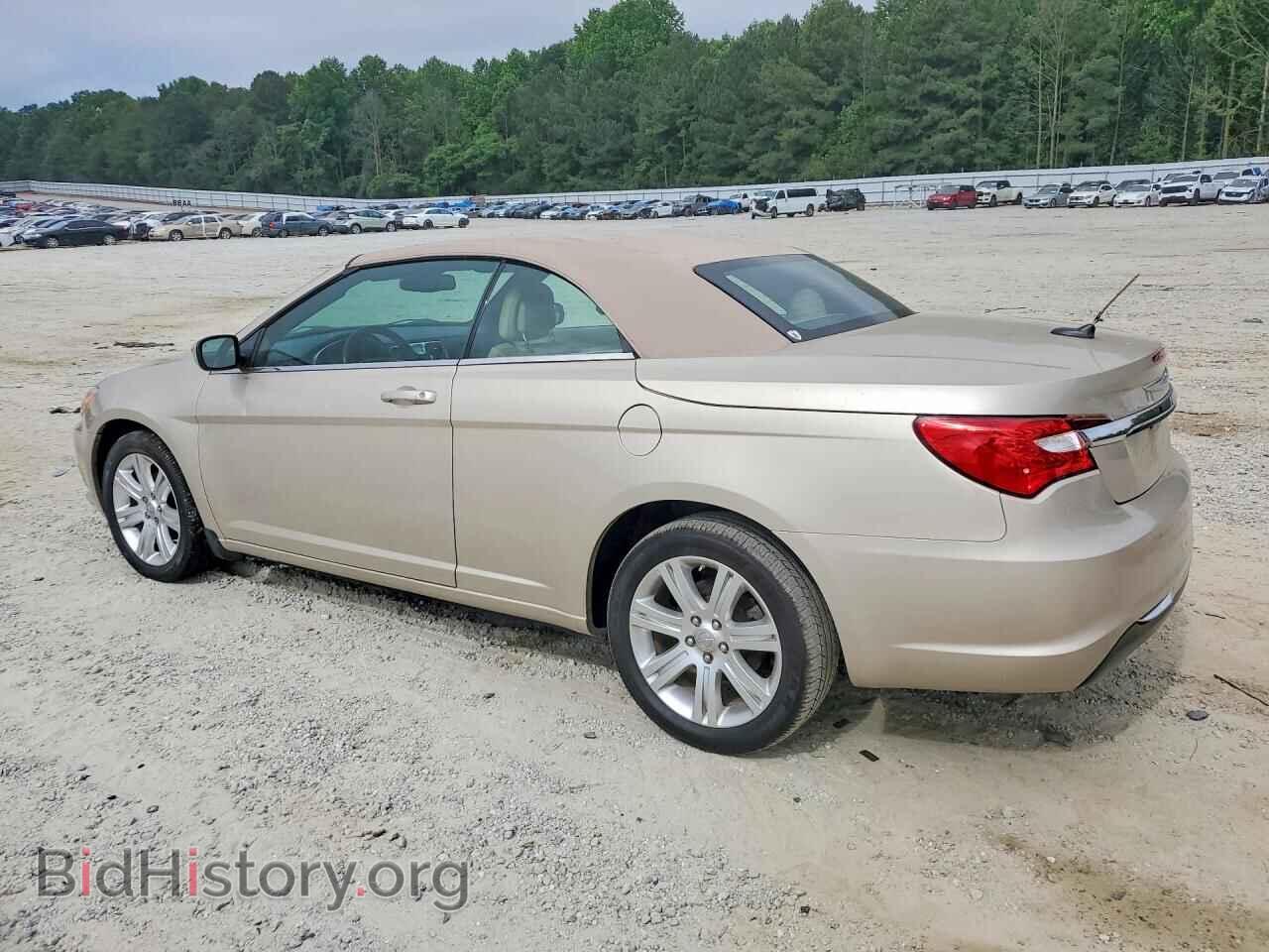 2013 CHRYSLER 200 - VIN: 1C3BCBEG8DN574540 - Photo 2
