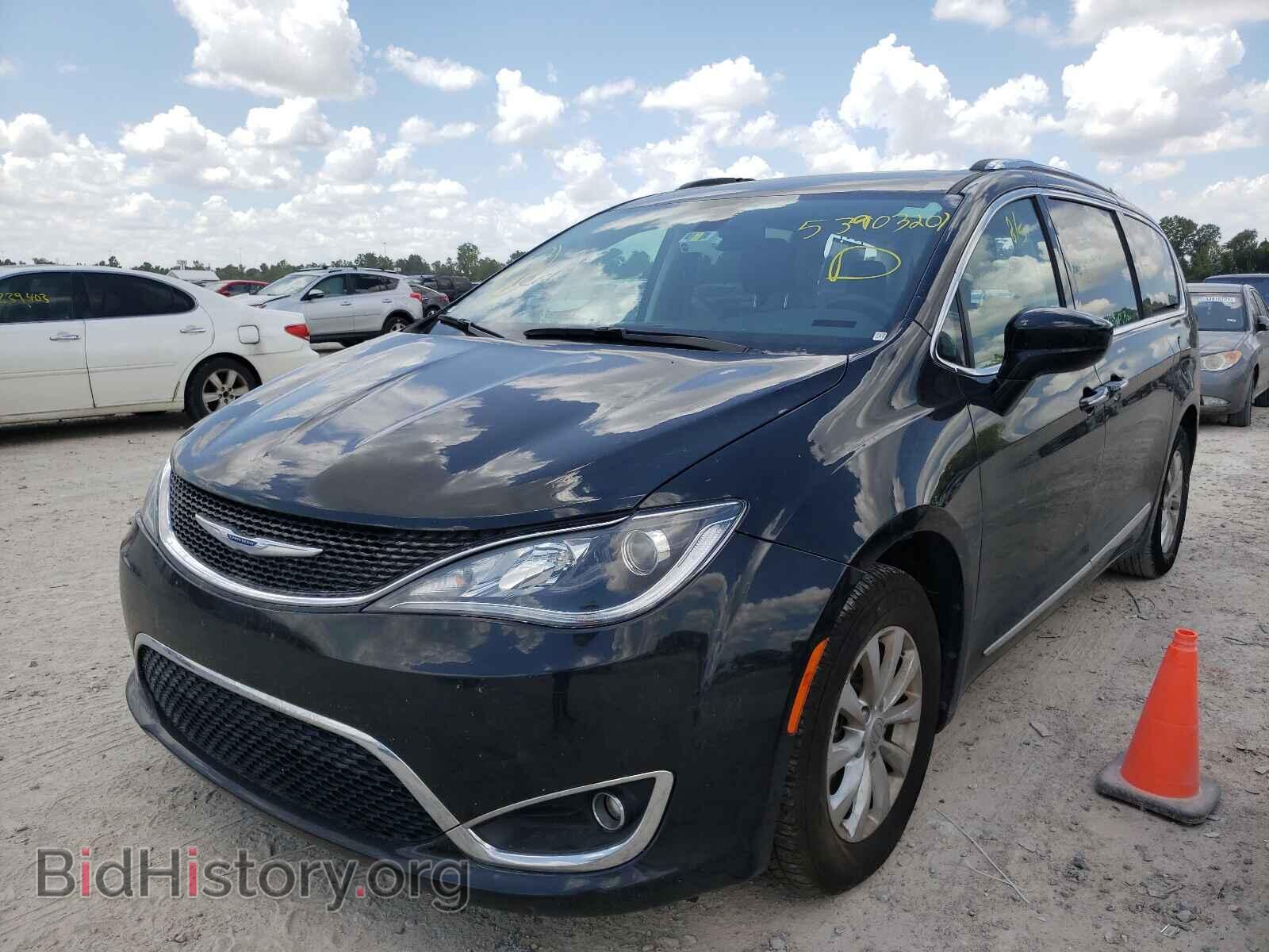 2019 CHRYSLER PACIFICA - VIN: 2C4RC1BG2KR596901 - Фото 2