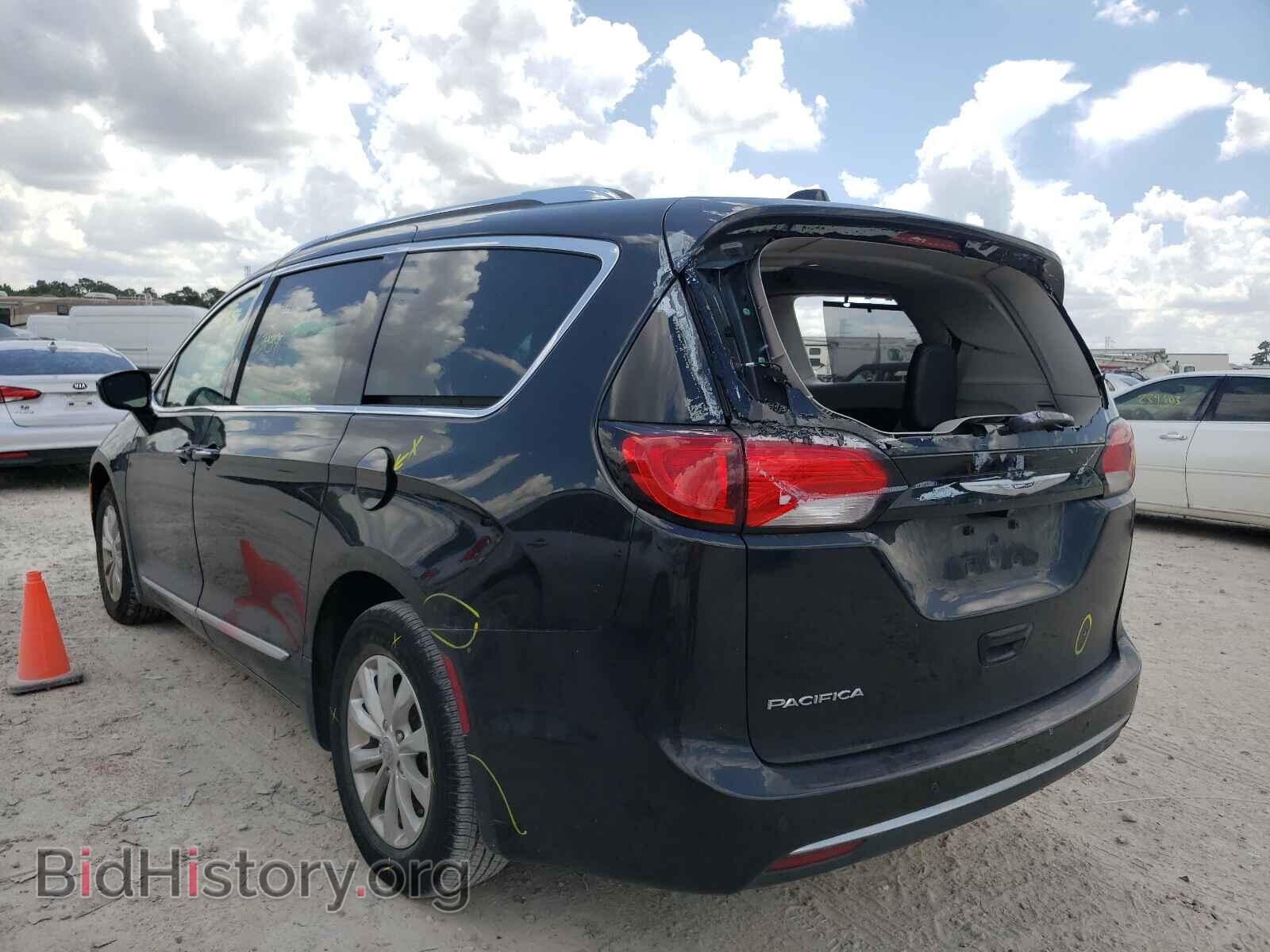 2019 CHRYSLER PACIFICA - VIN: 2C4RC1BG2KR596901 - Фото 3