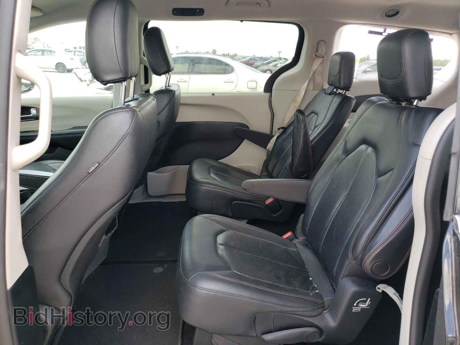 2019 CHRYSLER PACIFICA - VIN: 2C4RC1BG2KR596901 - Фото 6