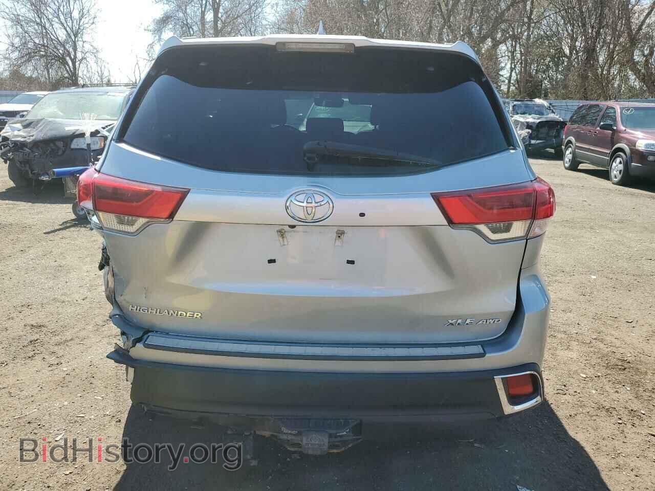 2017 TOYOTA HIGHLANDER - VIN: 5TDJZRFH4HS416282 - Фото 6