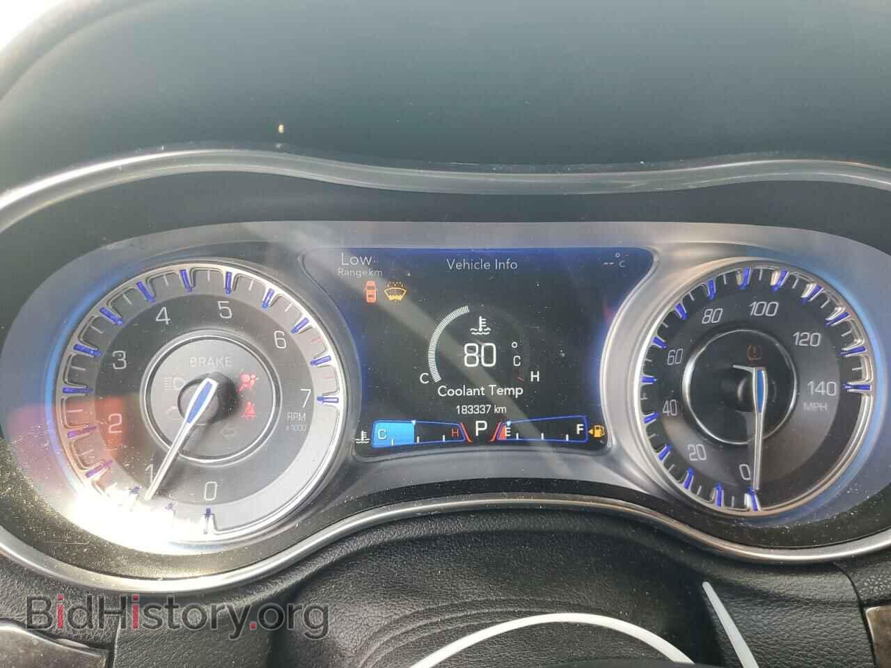 2018 CHRYSLER 300 - VIN: 2C3CCAEG3JH193603 - Фото 9