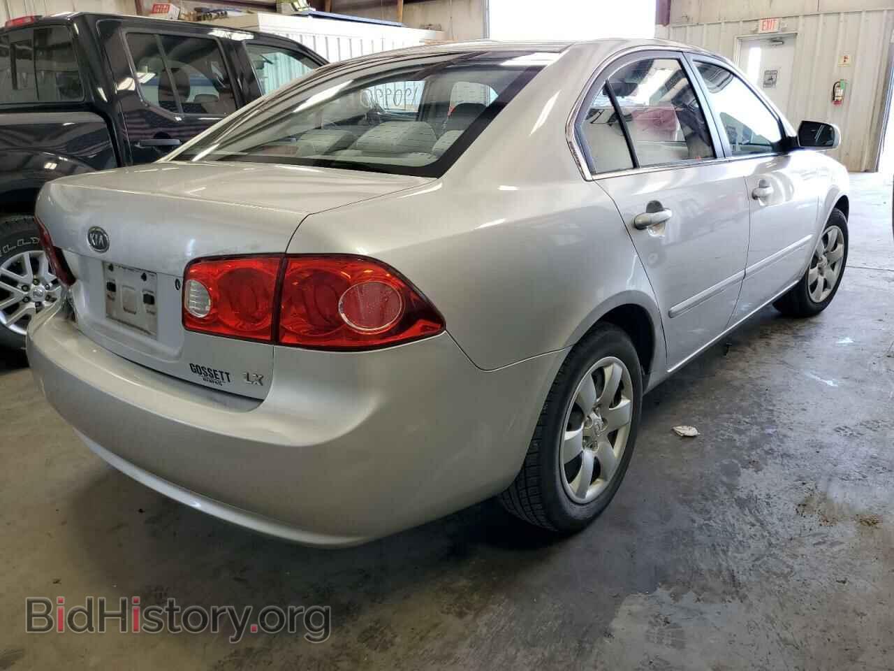 2008 KIA OPTIMA - VIN: KNAGE123385168210 - Фото 4