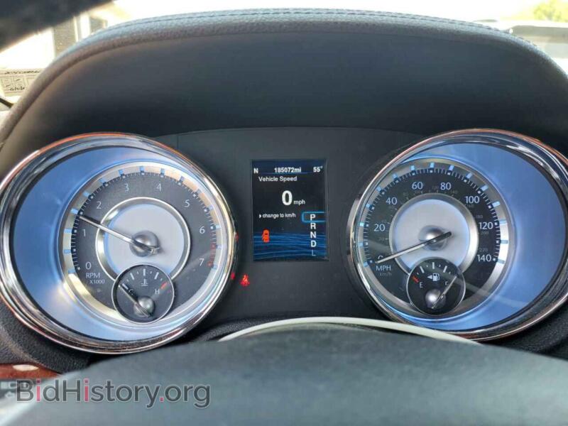 2014 Chrysler 300 (VIN 2C3CCARG6EH243992) — фото 9 из 12