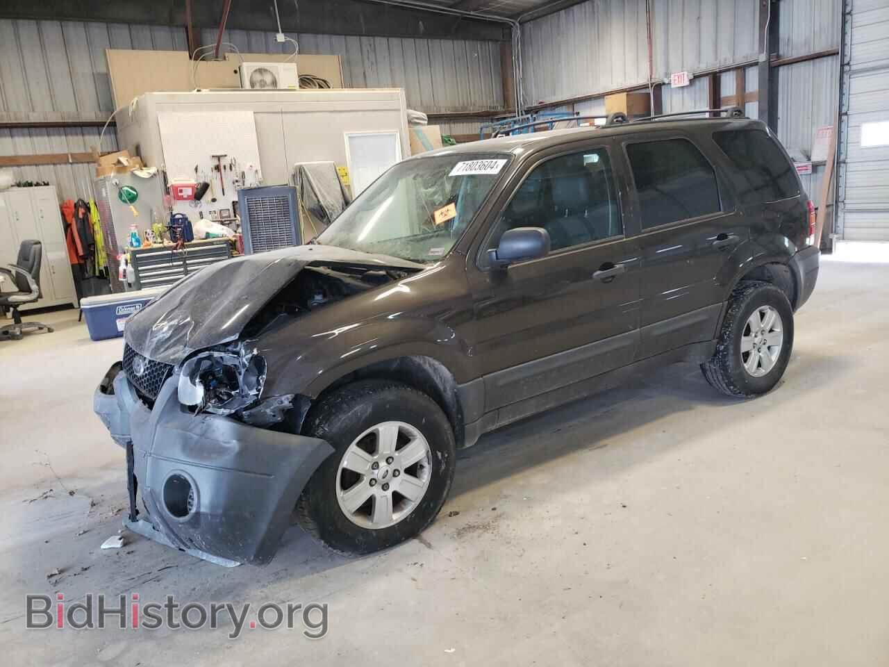 2007 FORD ESCAPE - VIN: 1FMYU03177KC04557 - Фото 2