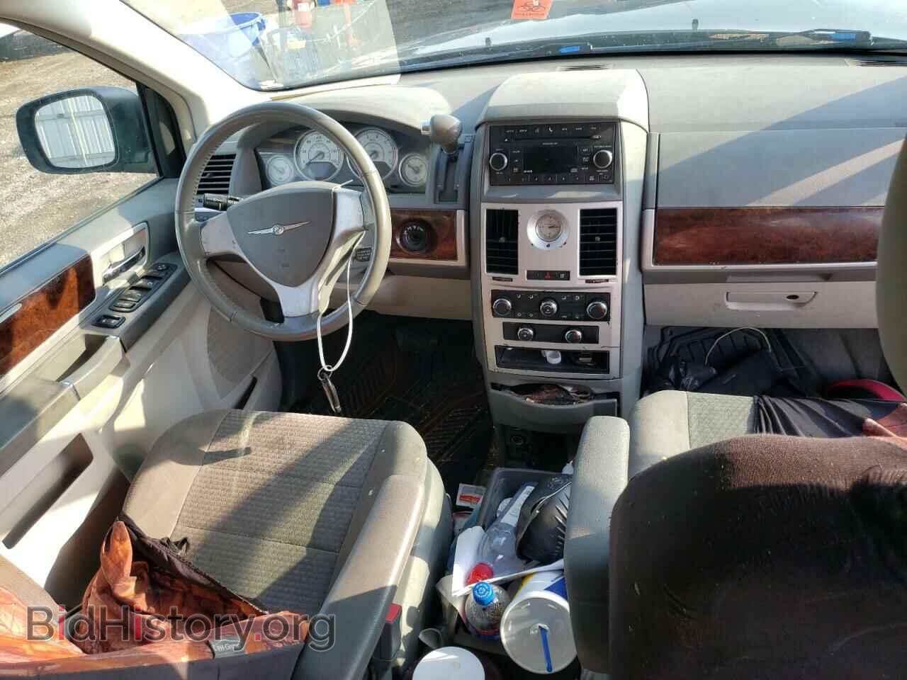 2010 CHRYSLER MINIVAN - VIN: 2A4RR5D17AR271684 - Photo 8
