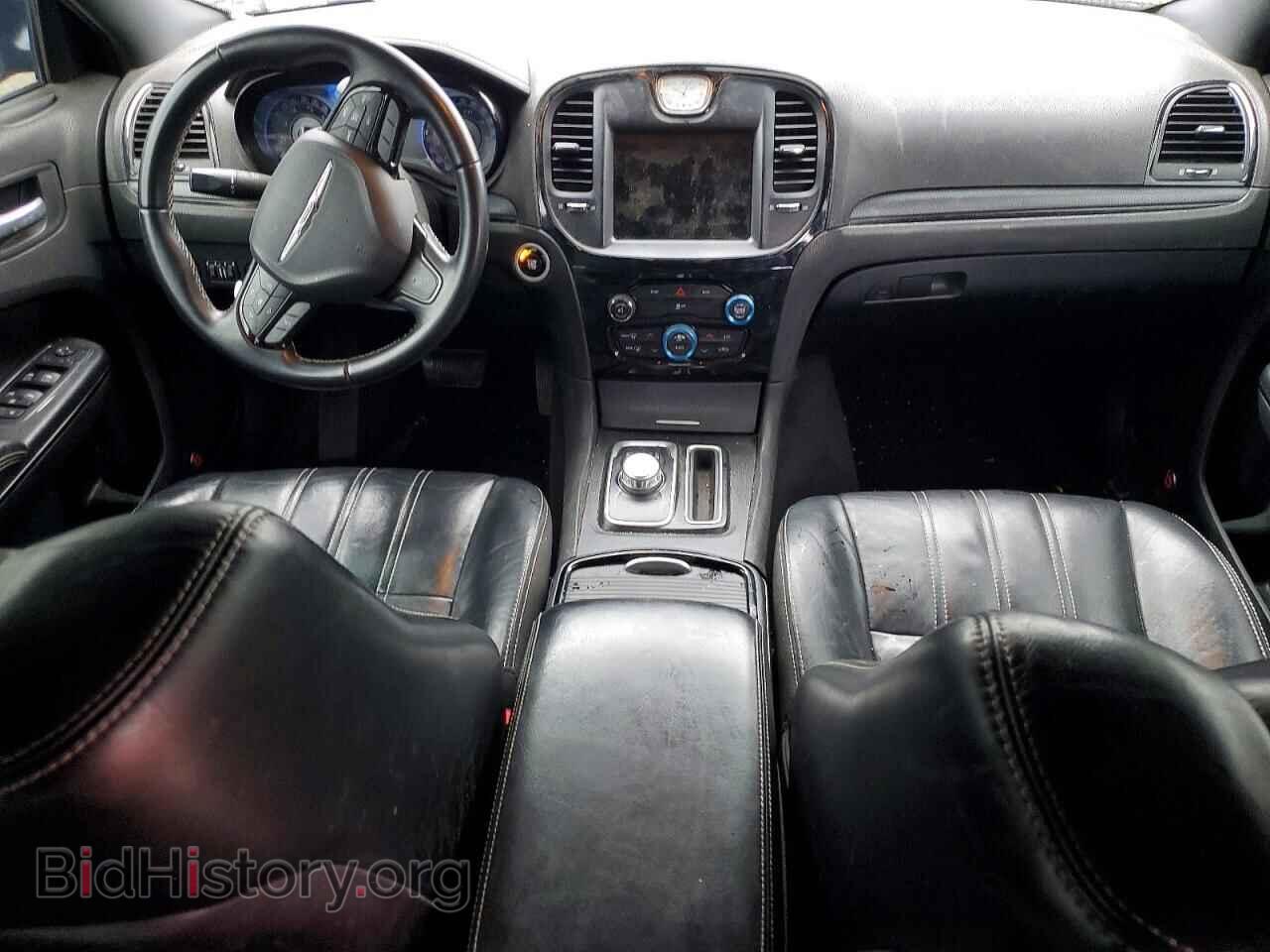2016 CHRYSLER 300 - VIN: 2C3CCAGG8GH329245 - Photo 8