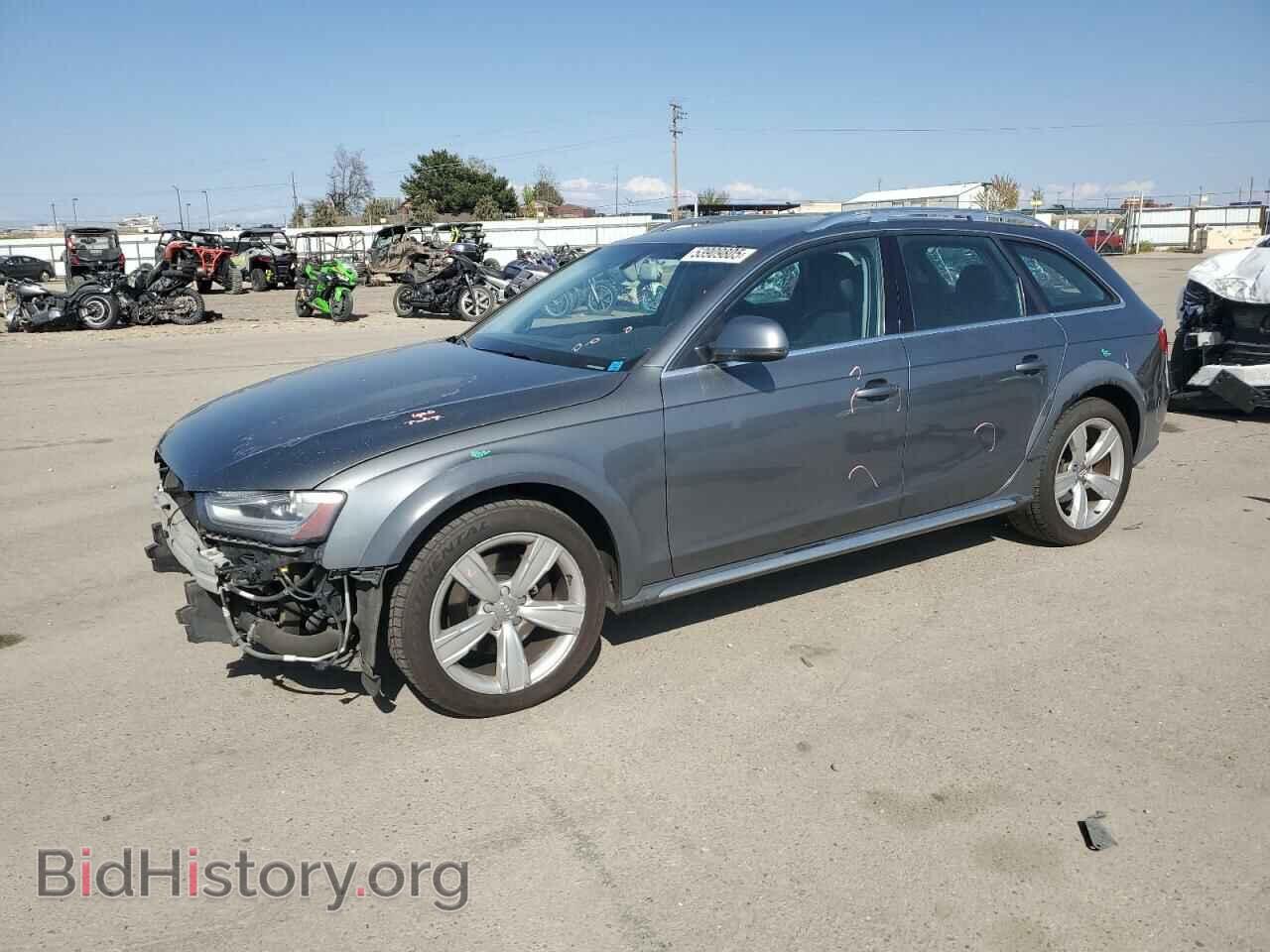 Photo WA1VFBFL7DA080179 - AUDI A4 2013