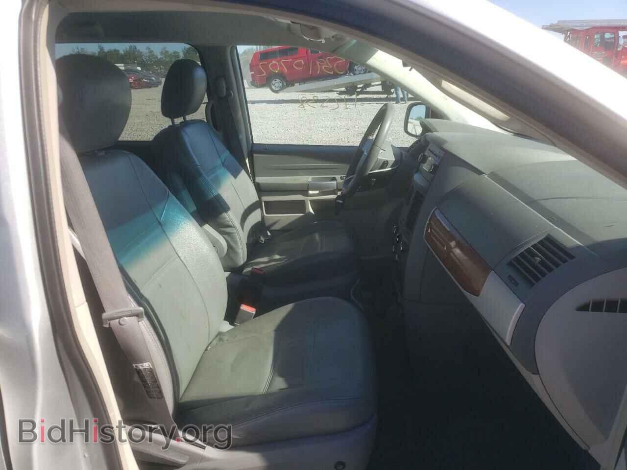 2008 CHRYSLER MINIVAN - VIN: 2A8HR54P88R121091 - Фото 5