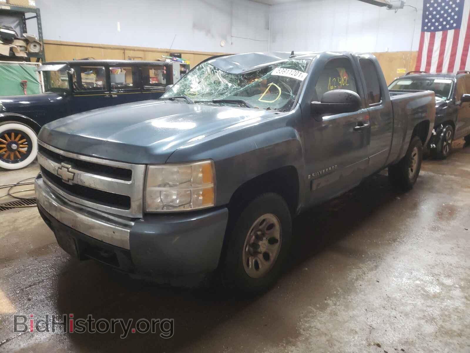 2007 CHEVROLET SILVERADO - VIN: 2GCEC19CX71704270 - Фото 2