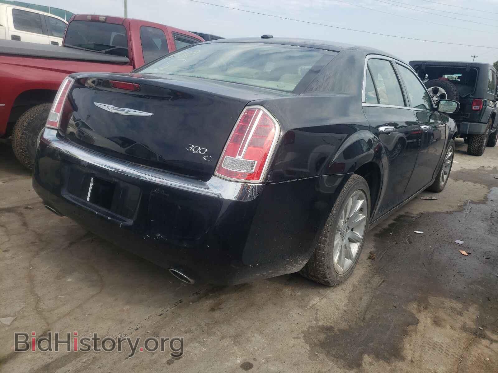 2012 CHRYSLER 300 - VIN: 2C3CCAET3CH133093 - Photo 4