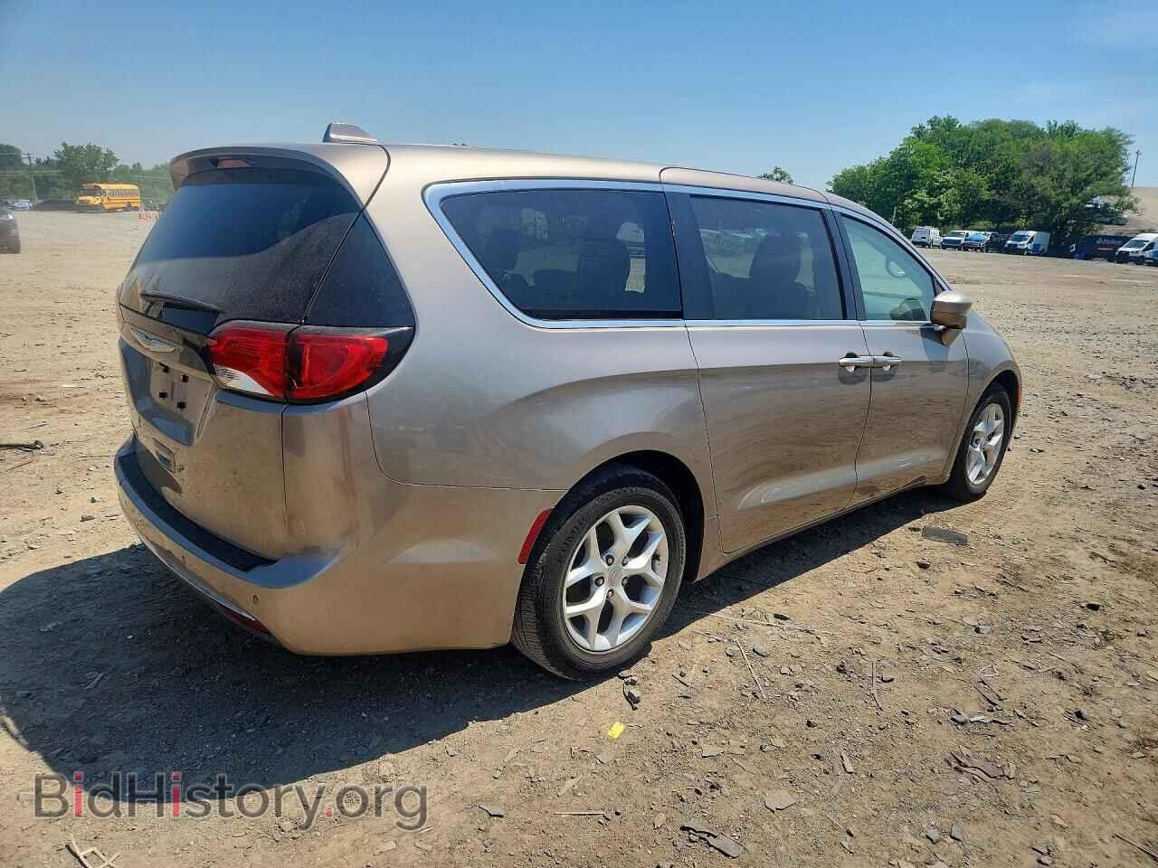 2018 CHRYSLER PACIFICA - VIN: 2C4RC1FG9JR131458 - Фото 3