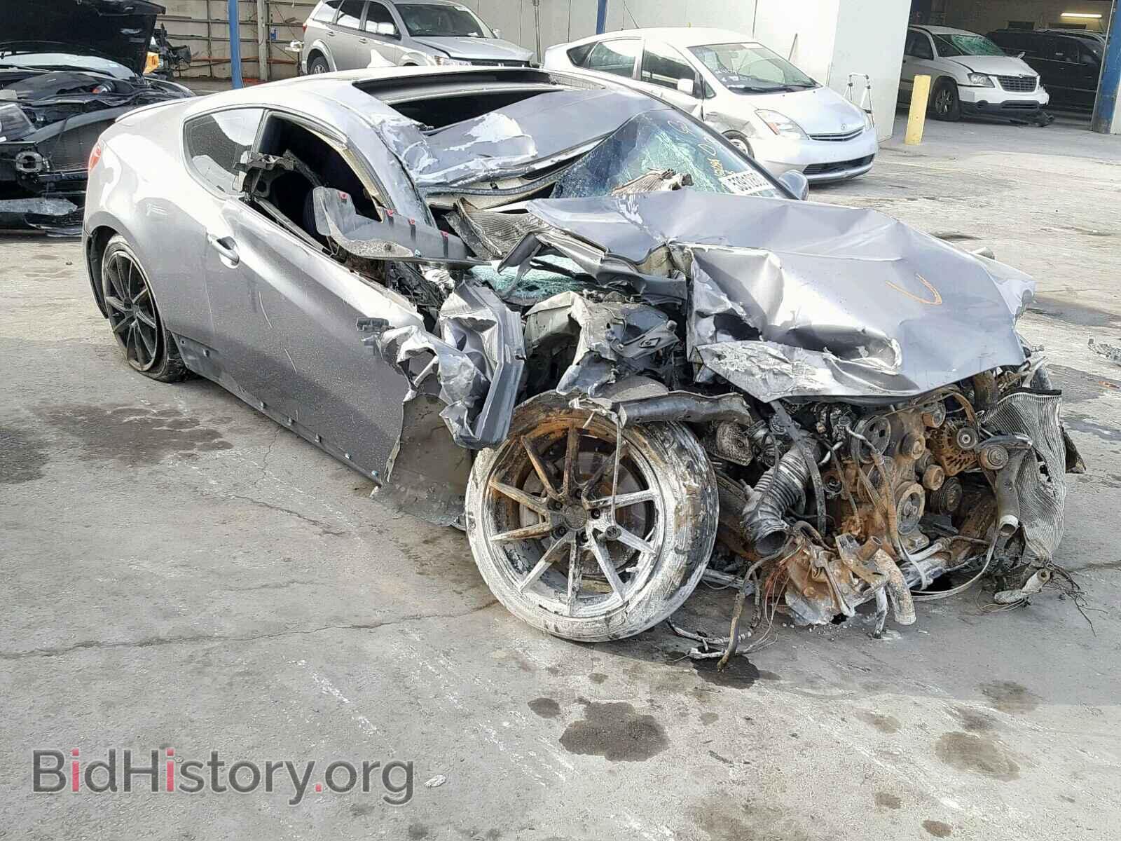 Photo KMHHT6KD0BU059604 - HYUNDAI GENESIS 2011