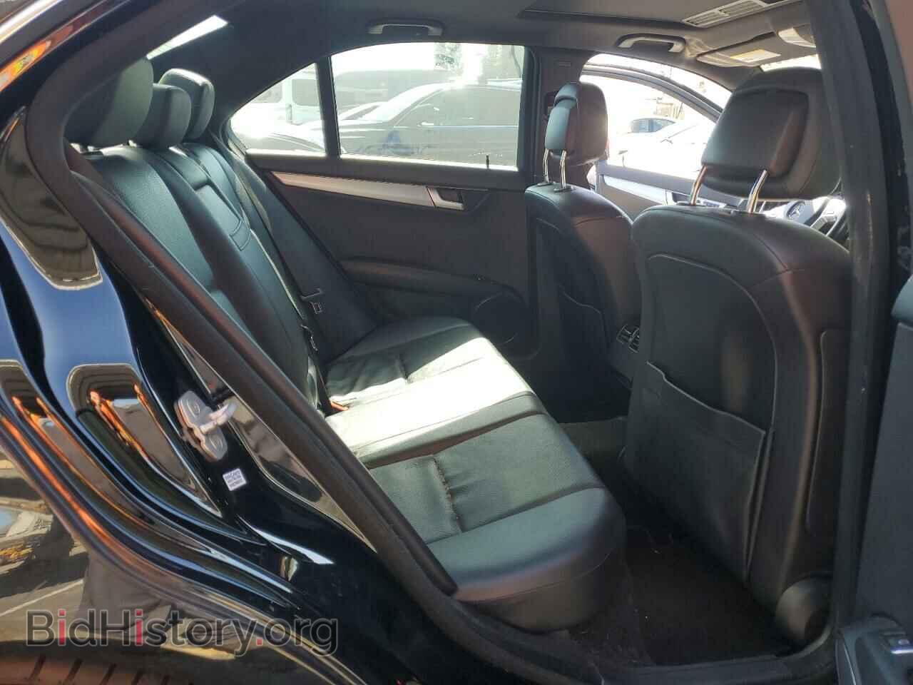 2012 MERCEDES-BENZ C-CLASS - VIN: WDDGF4HB4CA711909 - Фото 10