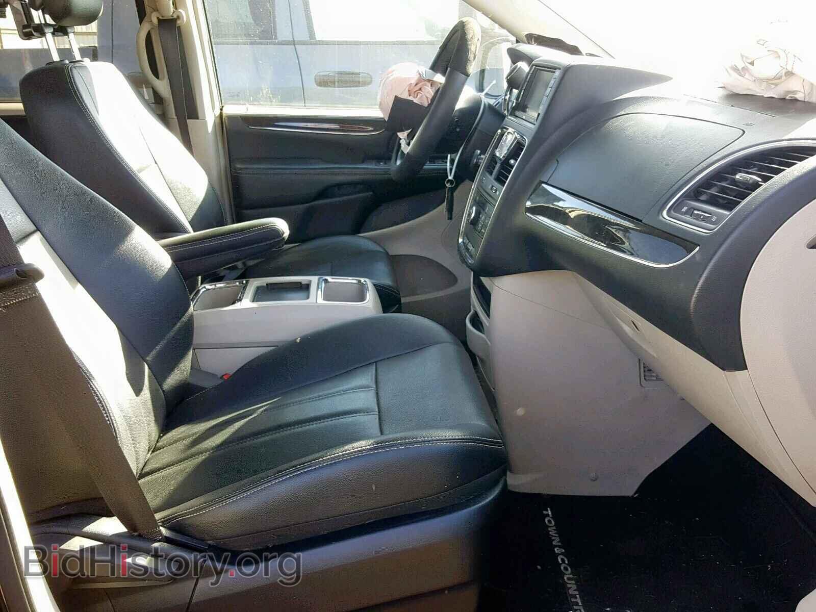 2016 CHRYSLER TOWN & COU - VIN: 2C4RC1BG7GR295239 - Фото 5