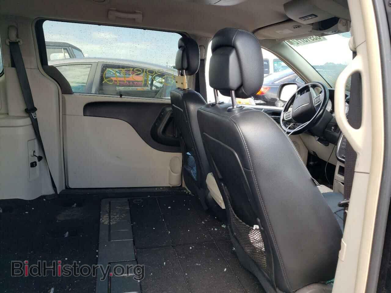 2011 CHRYSLER MINIVAN - VIN: 2A4RR8DG3BR649393 - Photo 6