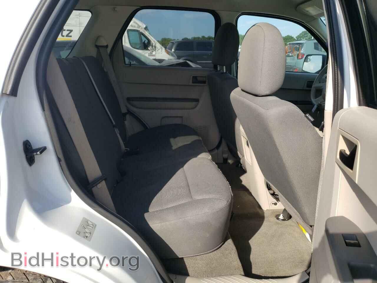 2012 FORD ESCAPE - VIN: 1FMCU9C76CKB45000 - Фото 6