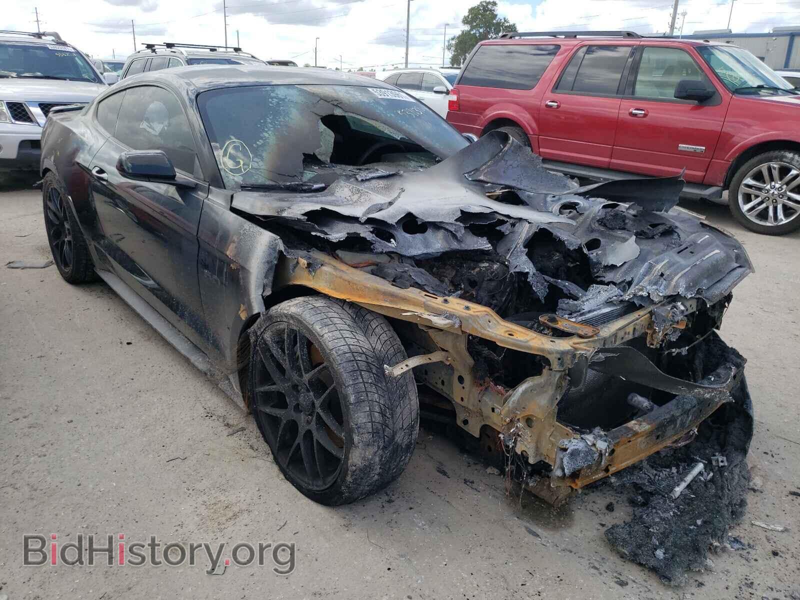 Photo 1FA6P8CF3G5335731 - FORD MUSTANG 2016
