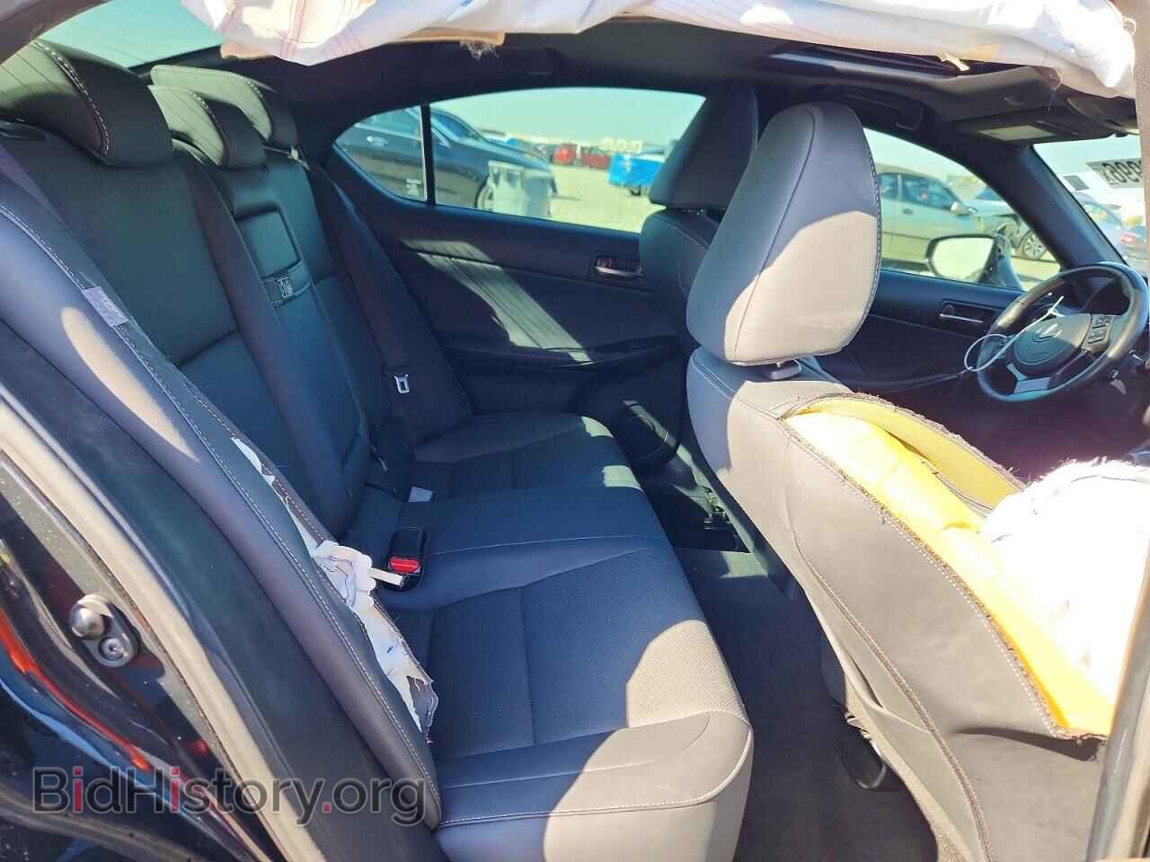 2022 LEXUS IS - VIN: JTHDA1D21N5119152 - Photo 10