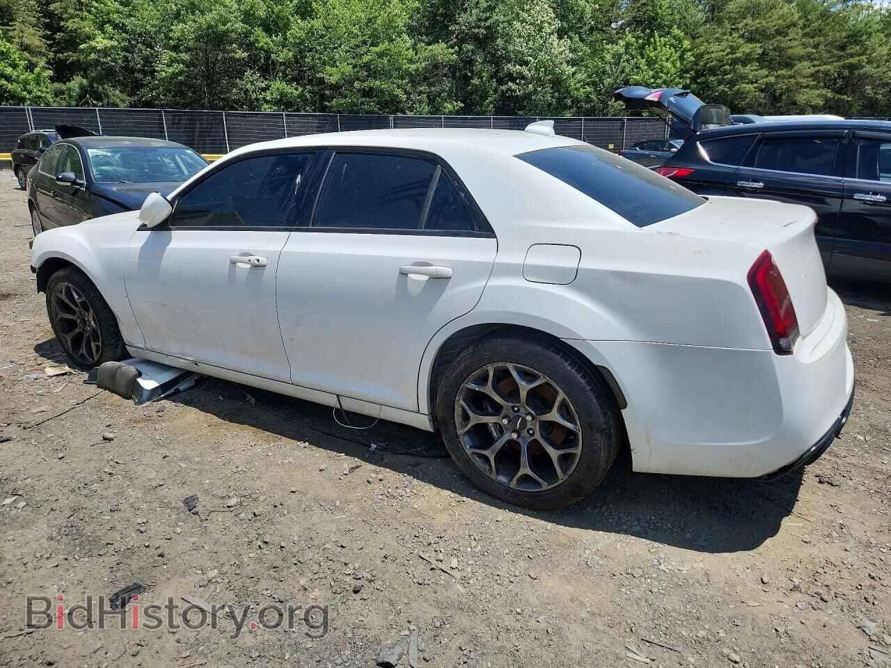2016 CHRYSLER 300 - VIN: 2C3CCABG8GH229850 - Фото 2