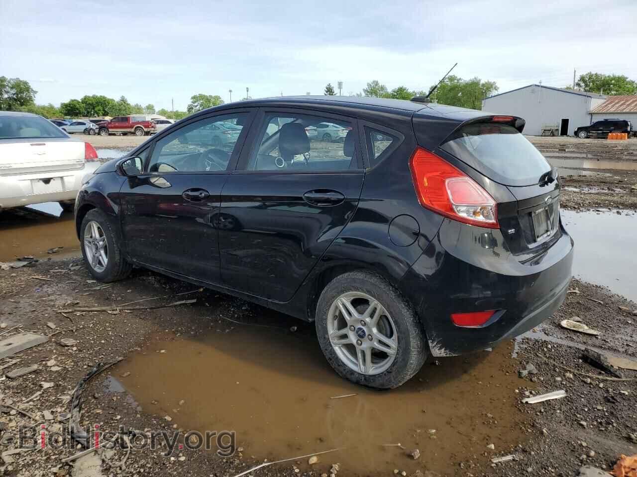 2017 FORD FIESTA - VIN: 3FADP4EJ1HM157461 - Фото 2